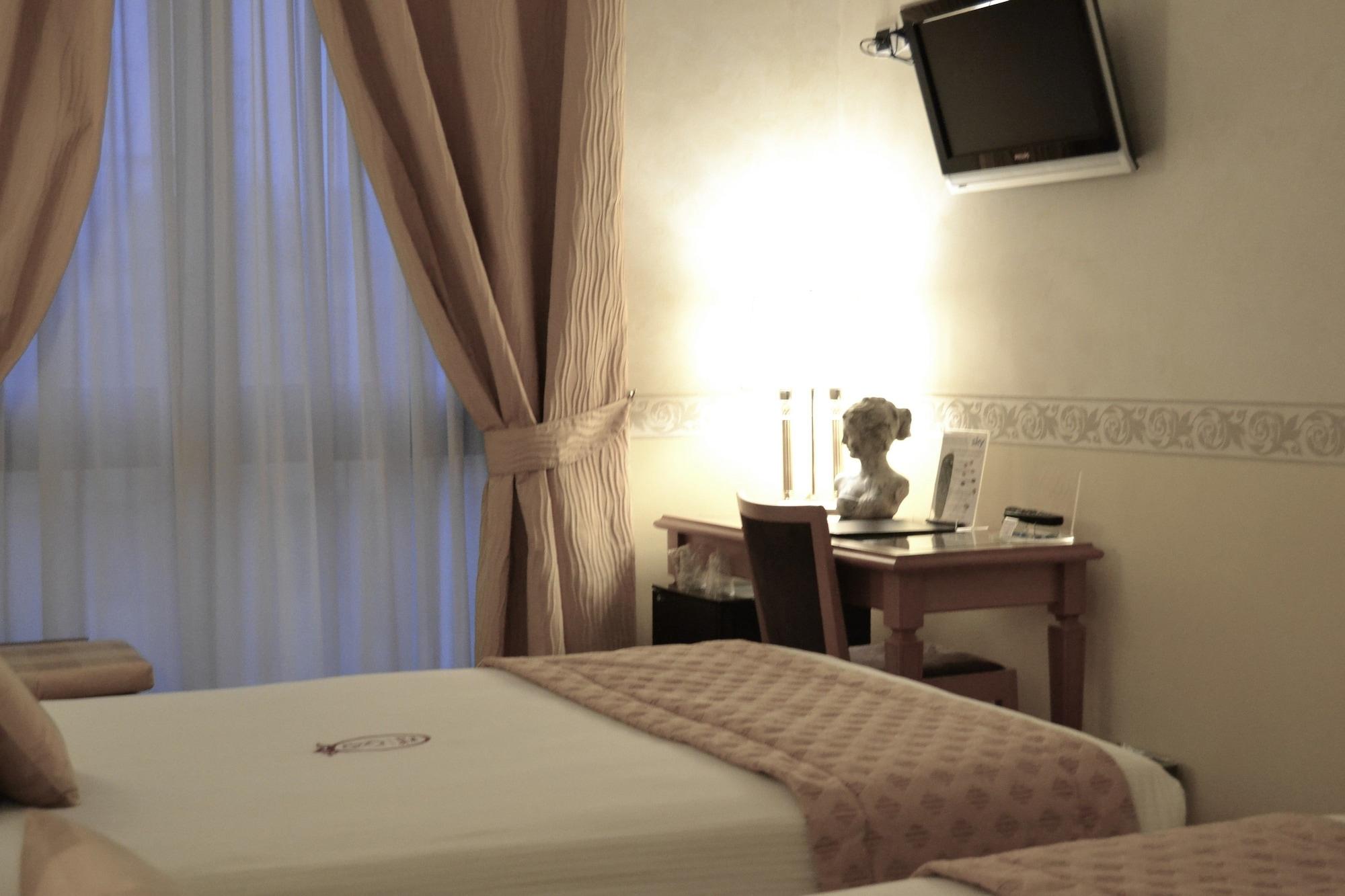 Seccy Hotel Boutique Art & Museum Φιουμιτσίνο Εξωτερικό φωτογραφία