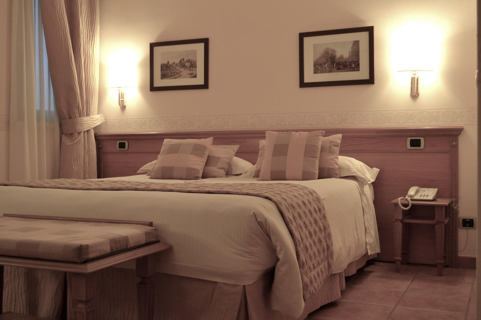 Seccy Hotel Boutique Art & Museum Φιουμιτσίνο Εξωτερικό φωτογραφία